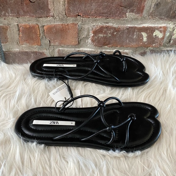 NWT Zara Black Flat Knotted Strap Sandals, Size 10 - Picture 8 of 13